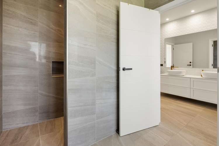 19 Mike Smith Drive Cambridge_45