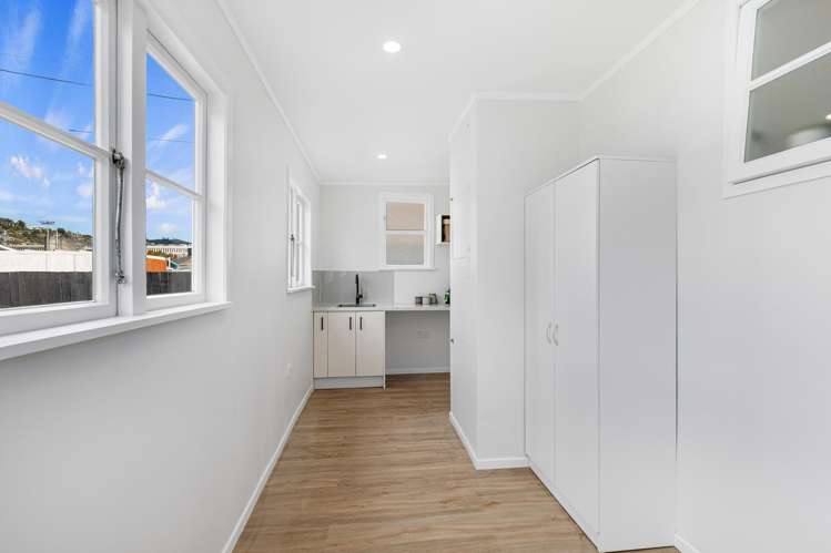44 Palmer Crescent Silverstream_15