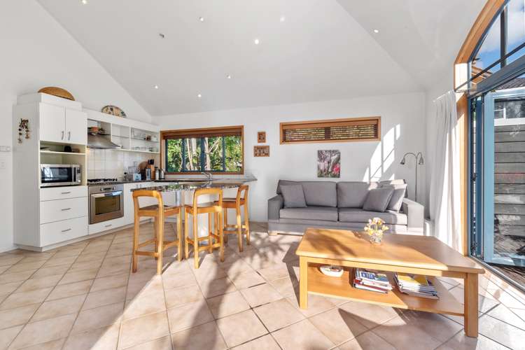 38 Harley Close Hauraki_6