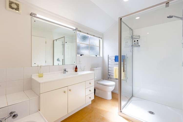 11 Warren Avenue Three Kings_21