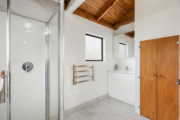 2/18 Drome View Place Beach Haven_13