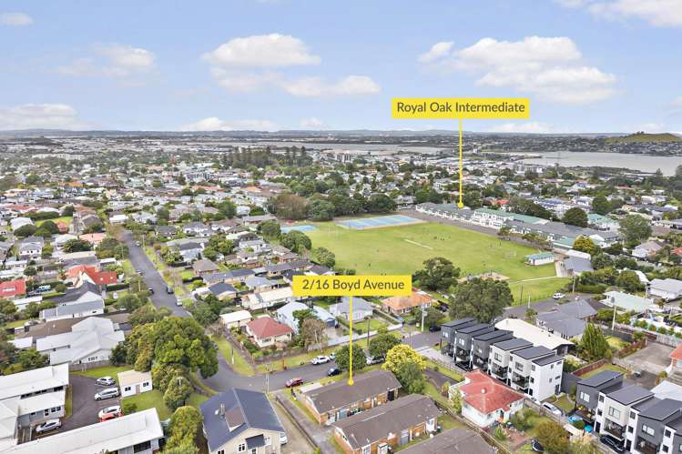 2/16 Boyd Avenue Royal Oak_14