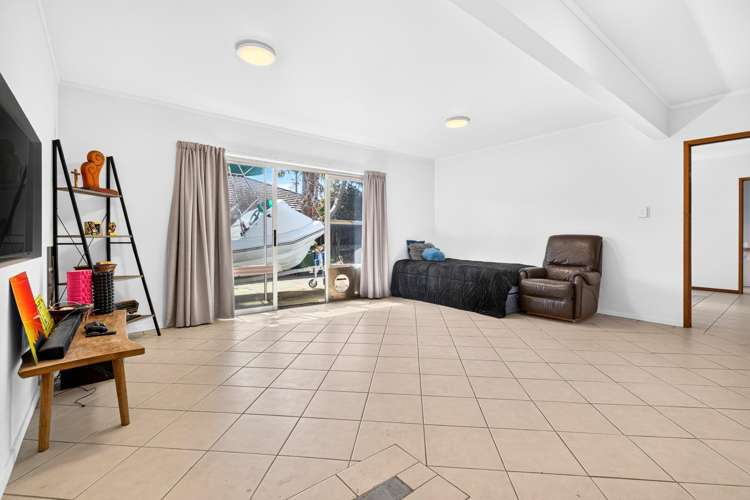 192 Sturges Road Henderson_17