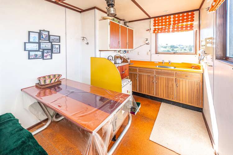 11 Pingao Place Waiinu Beach_7