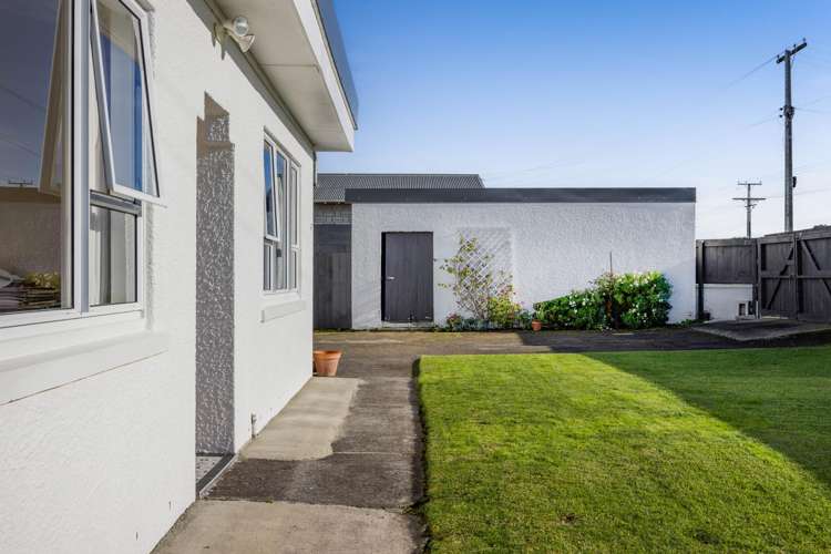 62 Gisborne Terrace Opunake_28