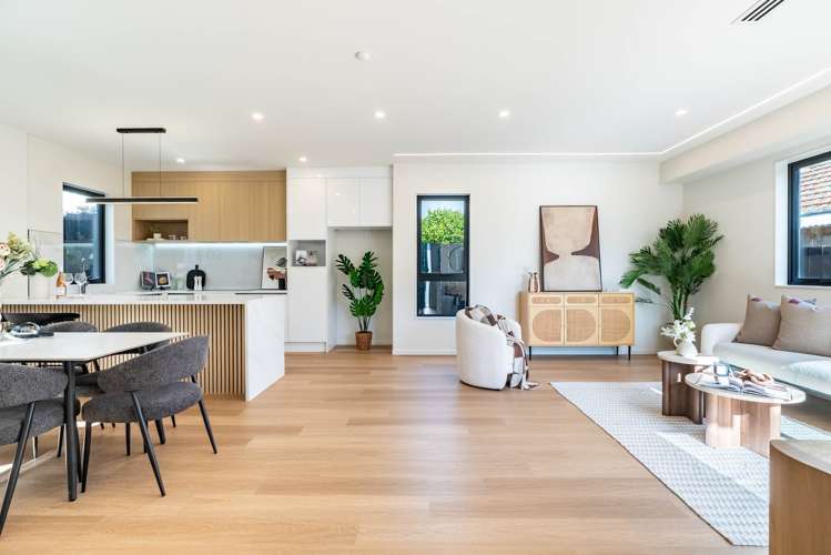 32 Tahapa Crescent Meadowbank_7