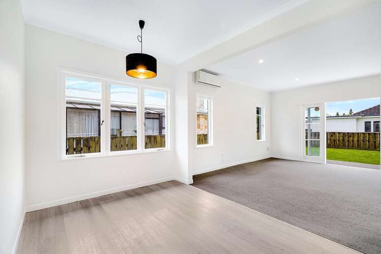 85 Fox Street 1074_7