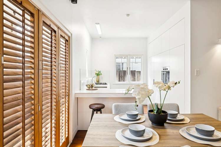 2/542 Parnell Road_5