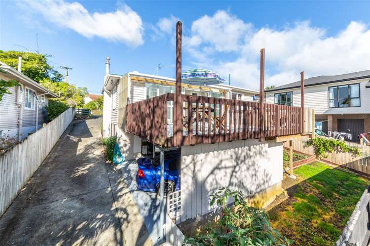 209 Sturges Road Henderson_19