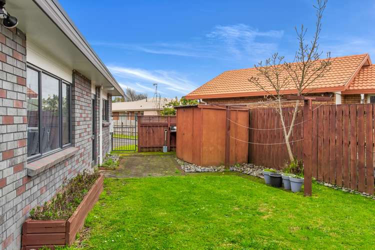 7 Plymouth Place Fairview Downs_15