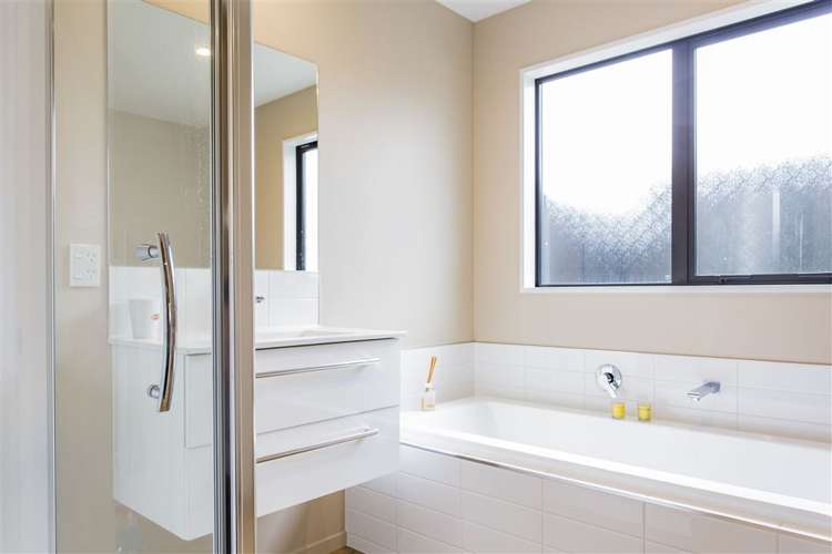 1/23 Main Road Redcliffs_8