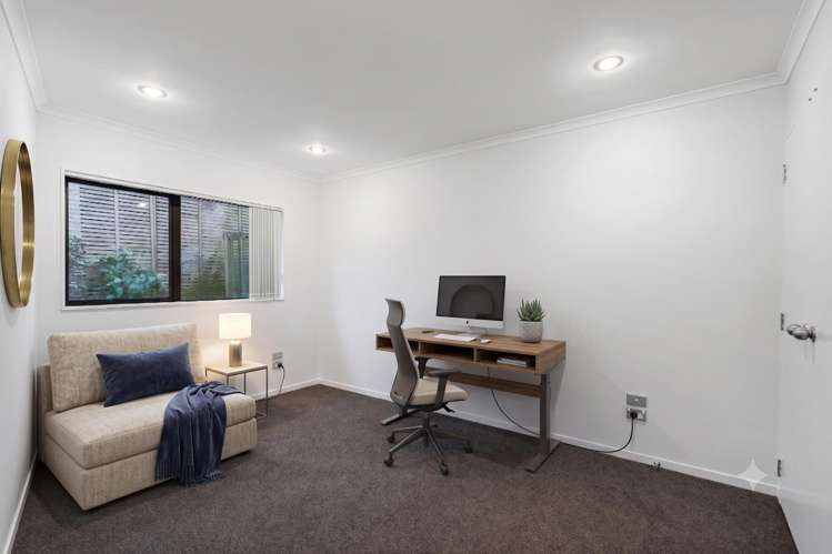 19 Farnol Street Hillsborough_20