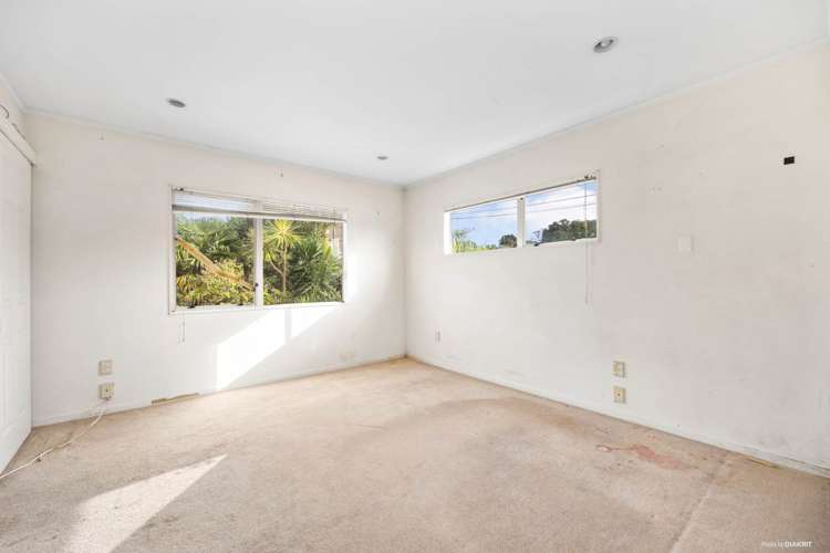 12a Links Road New Lynn_14