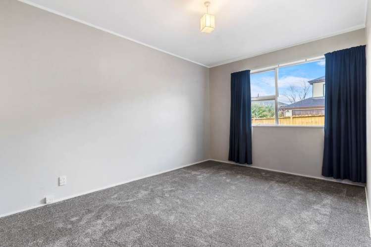 4/20 Turama Road Royal Oak_9