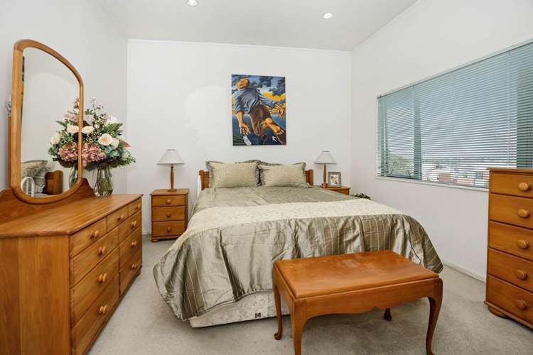 1/2 Onehunga Harbour Road Onehunga_12