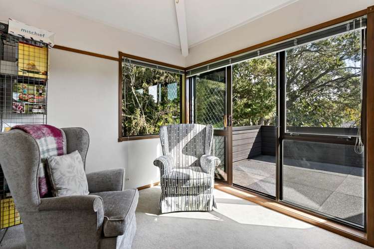 2/12 Penzance Road Mairangi Bay_14