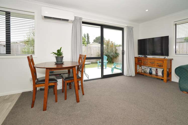 5c Bruce Avenue Glenview_5