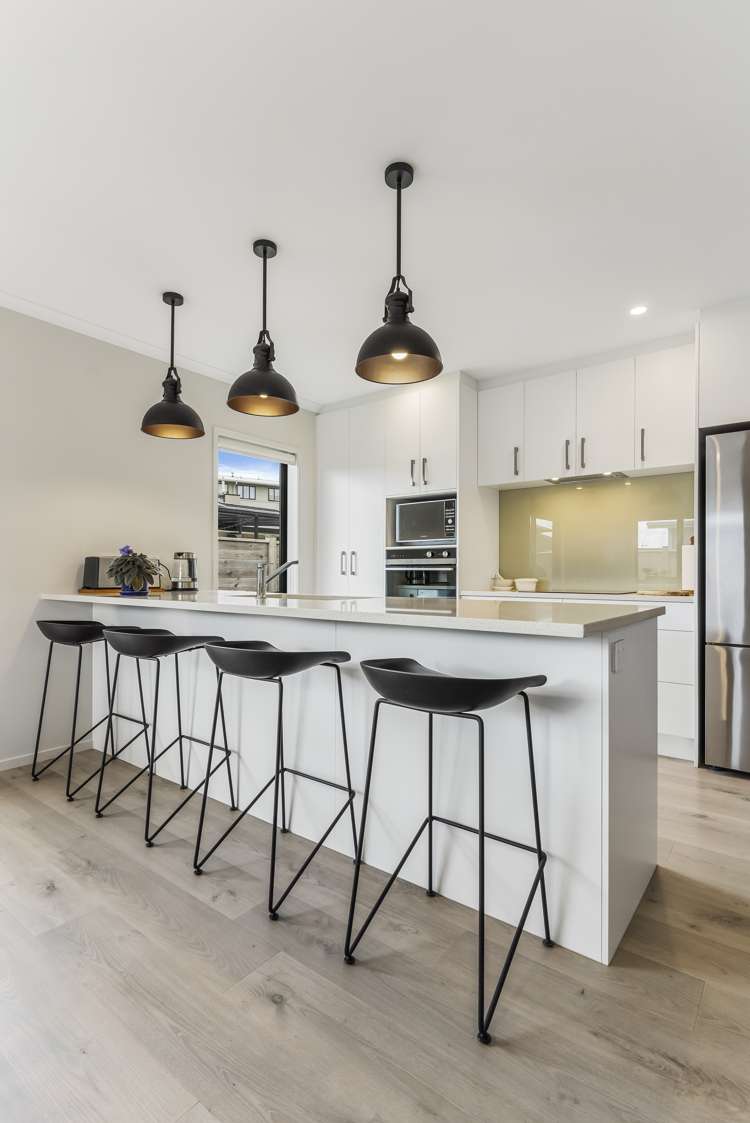 51 Couldrey Crescent Red Beach_26