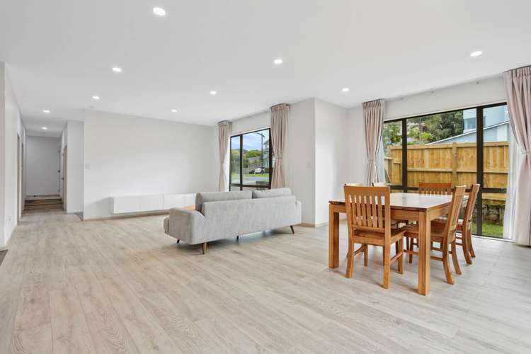 5 Northbrook Close Greenhithe_10