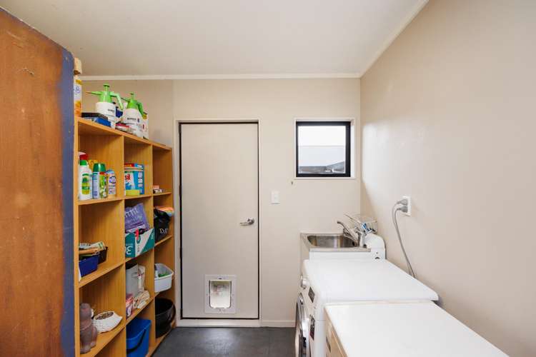 91 Fraser Drive Feilding_15