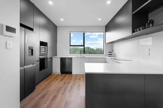 Dual Entrances - Income - Price Drop