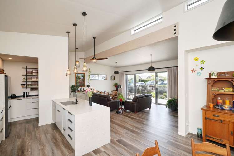 39 Blunden Road Lincoln_15