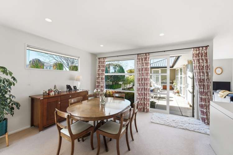 29 Saracen Avenue Northwood_6