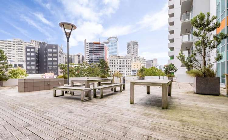 705/30 Beach Road Auckland Central_14