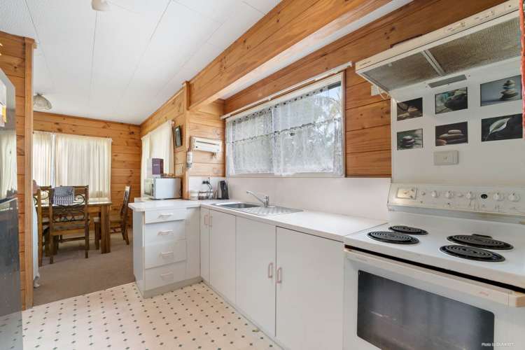 36 Saint Annes Crescent Wattle Downs_2