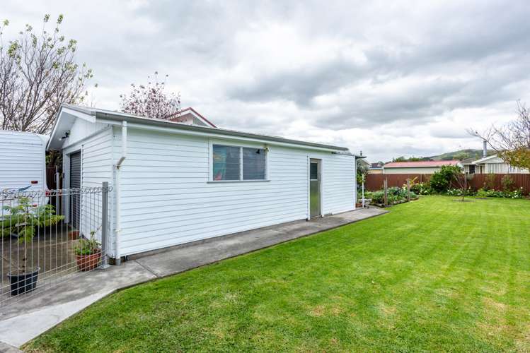 6 Ida Road Outer Kaiti_23