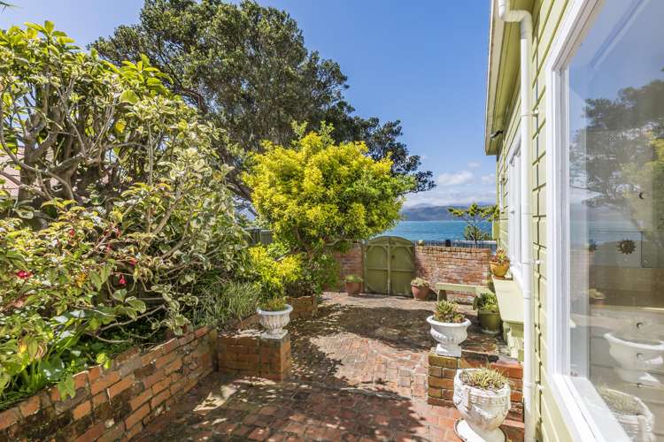 311 Karaka Bay Road Karaka Bays_5