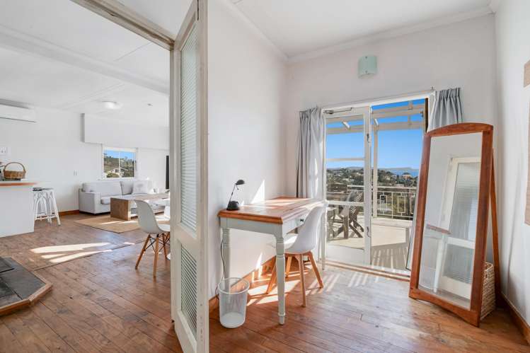 43 Surf Road Stanmore Bay_16