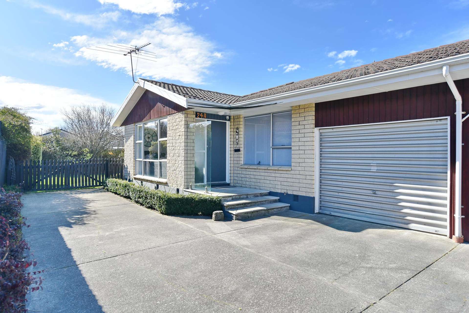 24a Greenock Street Redwood_0