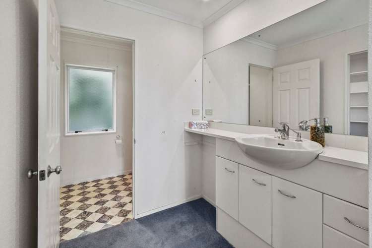 1801 East Coast Road Whakatiwai_23