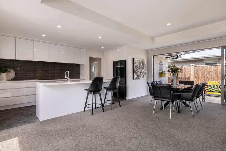 71 The Boulevard Papamoa_11