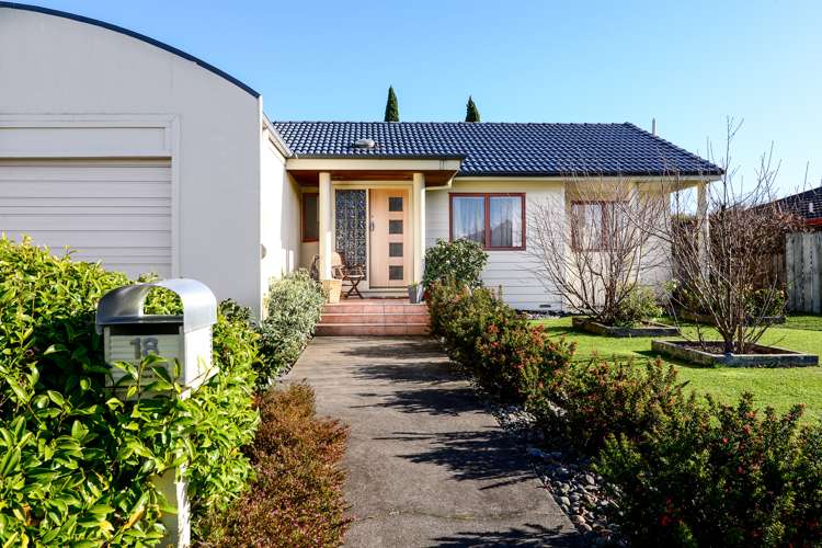 18 Moreland Avenue Pukete_3