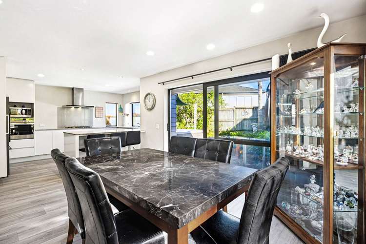 37 Amaretto Avenue Flat Bush_4