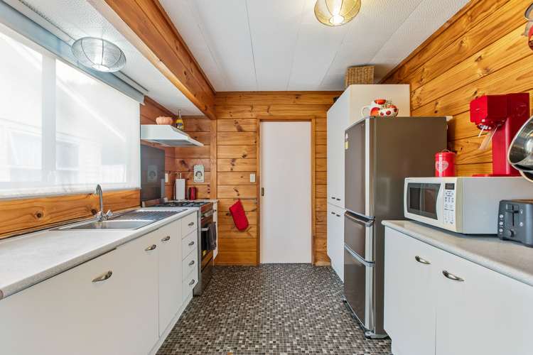 42 Withers Road Glen Eden_2