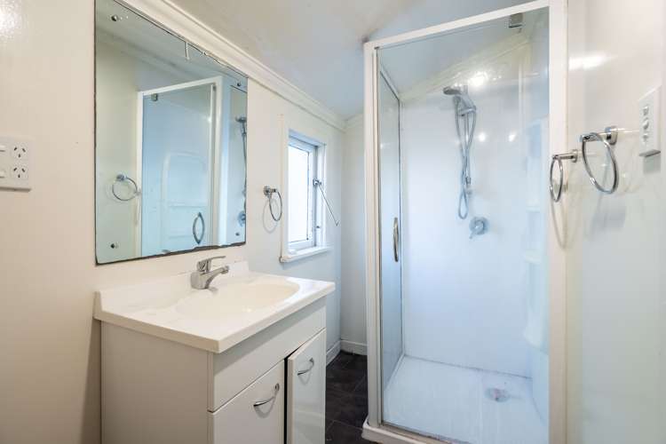 9 Duke Street North Dunedin_7