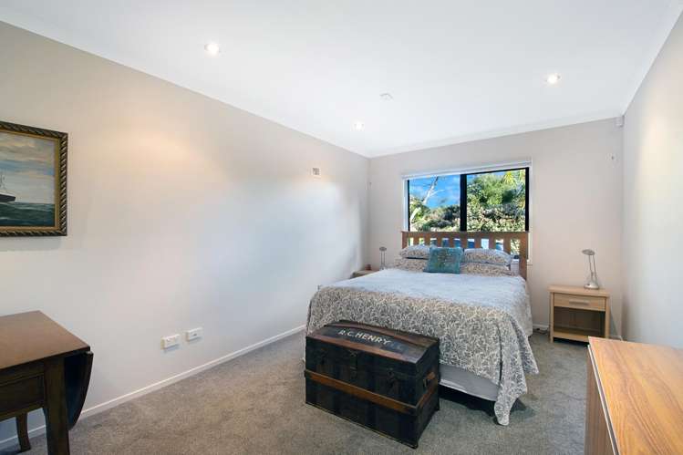 125 Stoney Creek Drive Waitakere_19