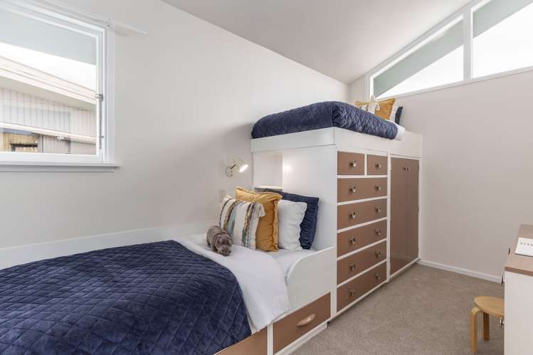 6 Barclay Place Burwood_13