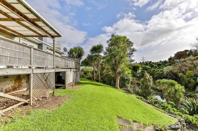 27 Kanuka Street Point Chevalier_12