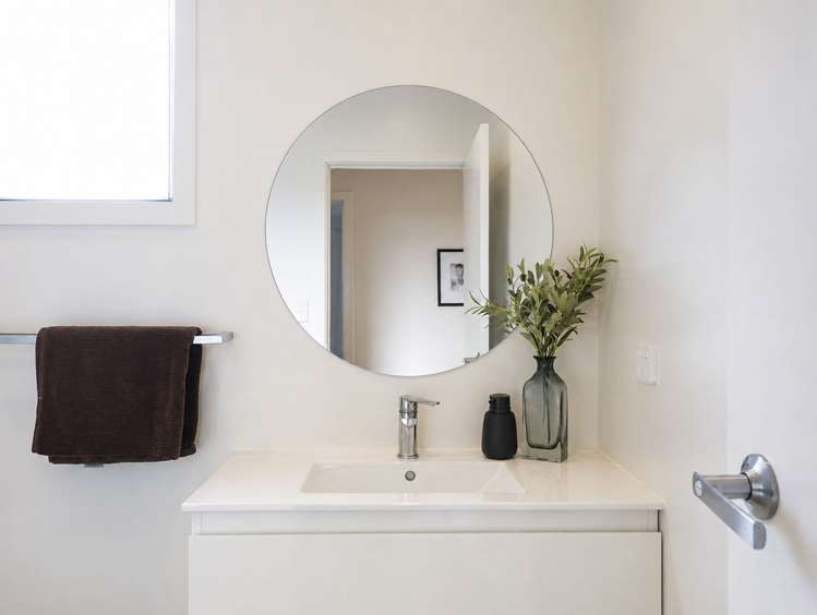 147 Devon Street West Hillcrest_13