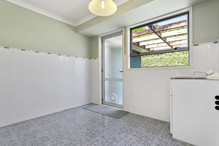 132 Tennyson Street Leamington_9