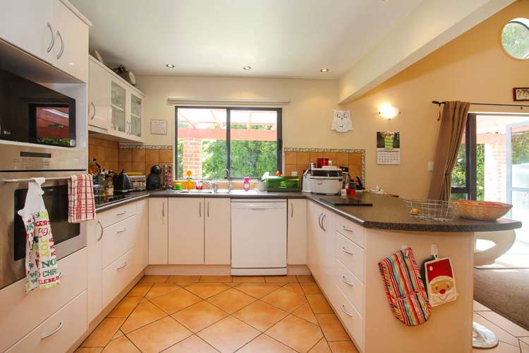 3 San Ambrosio Rise Henderson_10