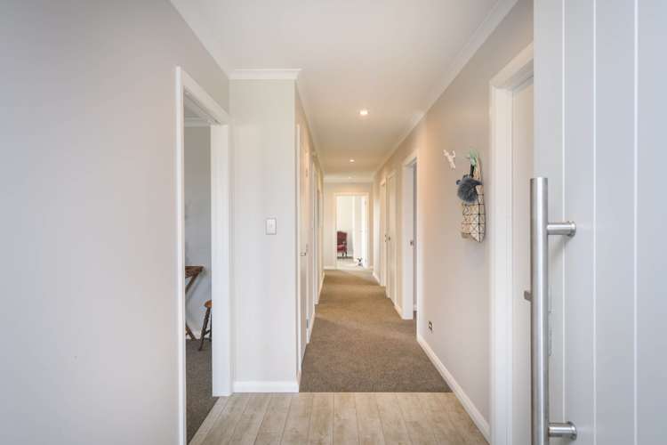 8 Silkwood Place Fitzherbert_14