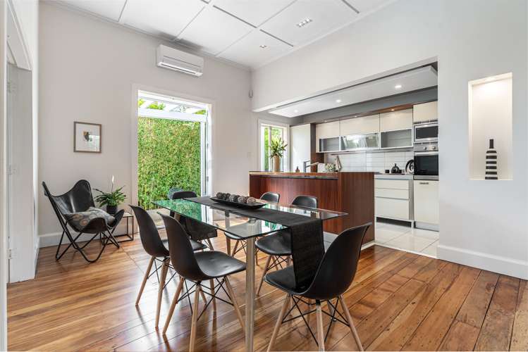 3/6 Wairoa Road Devonport_8