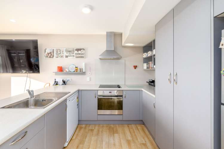 9 Eric Adam Way Linwood_3