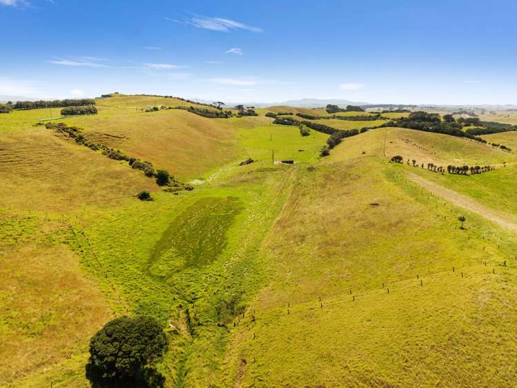 Rehutai Road Baylys Beach_9