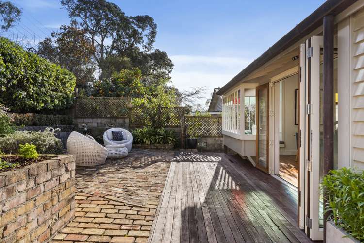 1 Toroa Terrace Mount Albert_2